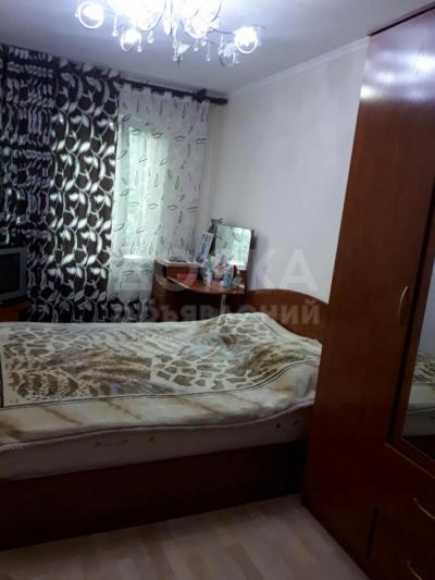 Продаю 3-комнатную квартиру, 60кв. м., этаж - 3/4, 6мкр.