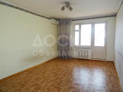 Продаю 2-комнатную квартиру, 50кв. м., этаж - 10/10, Ибраимова, дом  61 / Московская .