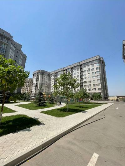 Продаю 4-комнатную квартиру, 211кв. м., этаж - 9/10, Белинка Магистраль.