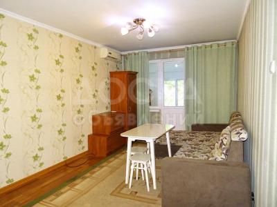 Продаю 3-комнатную квартиру, 58кв. м., этаж - 2/5, Тимирязева/Бокомбаева.