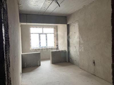 Продаю 2-комнатную квартиру, 75кв. м., этаж - 5/10, Гагарина/Баха.