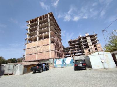 Продаю 1-комнатную квартиру, 50кв. м., этаж - 10/10, Ахунбаева/Абая.