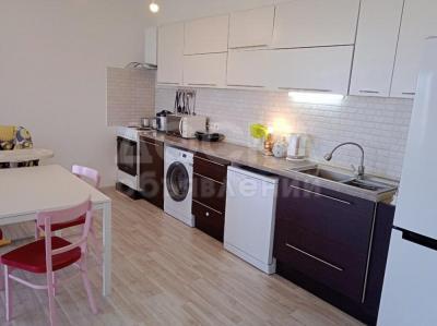 Продаю 2-комнатную квартиру, 75кв. м., этаж - 6/10, Южная Магистраль/Манаса.