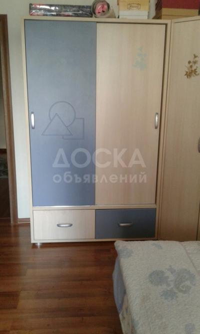 Продаю юношескую мебель.