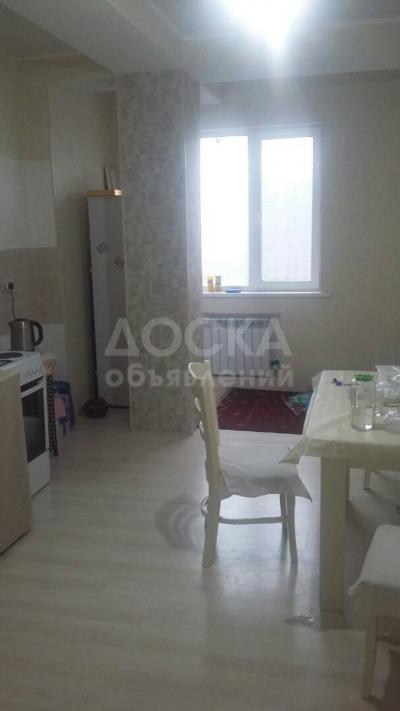 Продаю квартиру 1-ком., 50кв. м., этаж - 8/10, Аламедин1.