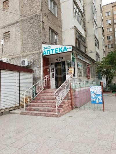 Продаю торговое помещение  59.2кв. м., Аламедин-1 ,Ауэзова 7-1 , рядом рынок Чынар.