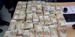 Помогите любому нуждающемуся в финансировании