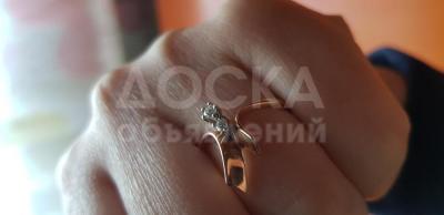 Кольцо с бриллиантами