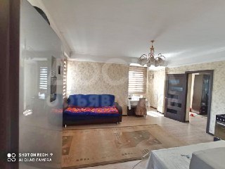 Продаю 2-комнатную квартиру, 70кв. м., этаж - 2/4, Кызыл Аскер.