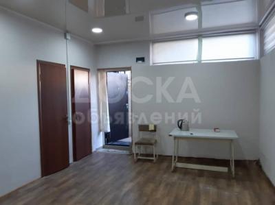 Продаю помещение свободного назначения 30кв. м., В.Джал.