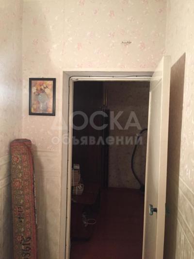 Продаю квартиру 2-ком., 47кв. м., этаж - 5/5, Калык Акиева/Абдымомунова.