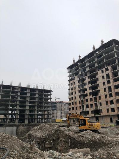 Продаю 2-комнатную квартиру, 68кв. м., этаж - 5/10, 7-МКР.