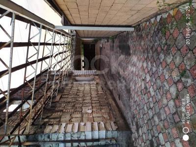 Продаю дом 6-ком. 1800кв. м., этаж-2, 15-сот., стена кирпич, Луганская 16.