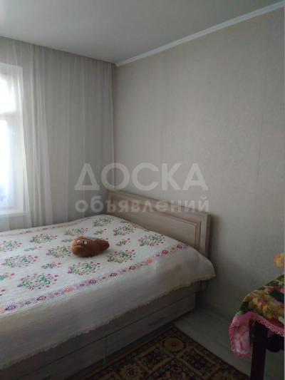 Продаю 1-комнатную квартиру, 34,6кв. м., этаж - 1/10, Ибраимова 61 пересекает Московская.