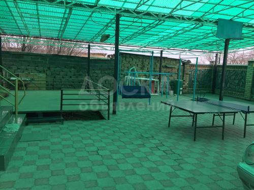 Продаю дом 1-ком., 130кв. м., этаж-1, 7-сот., стена кирпич, мкр. Учкун.