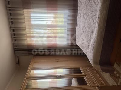 Продаю 4-комнатную квартиру, 85м/2кв. м., этаж - 3/5, М-р Восход.