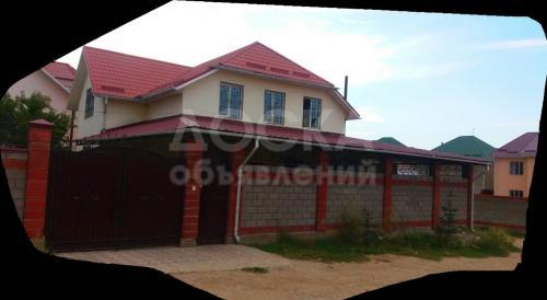 Продаю дом 7-ком., 146кв. м., этаж-2, 4,5-сот., стена кирпич, Алтын-ордо полицейский городок.