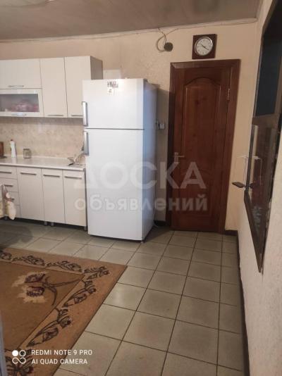 Продаю дом 5-ком. 190кв. м., этаж-1, 4-сот., стена кирпич, Киркомстром.