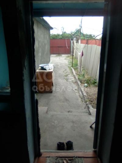 Продаю дом 4-ком. 82кв. м., этаж-1, 4-сот., стена кирпич, рабочий городок-ленинский район.