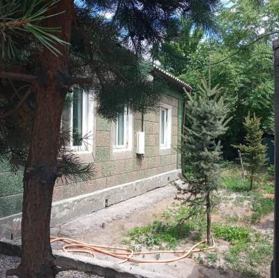 Срочно продаю дом по ул. Тюменская/ Манаса. Ниже Баялинова - выше БЧК.