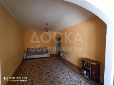 Продаю 1-комнатную квартиру, 45кв. м., этаж - 3/9, Улан-2.