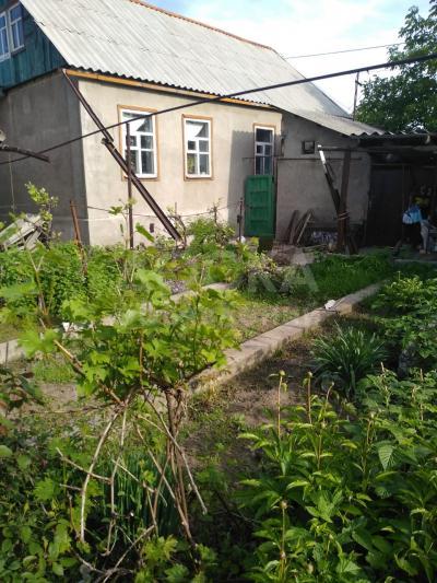 Продаю дом 5-ком. 70кв. м., этаж-1, 7-сот., стена кирпич, Кызыл-Аскер.