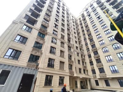 Продаю 3-комнатную квартиру, 110кв. м., этаж - 5/10, токтогула / исанова.