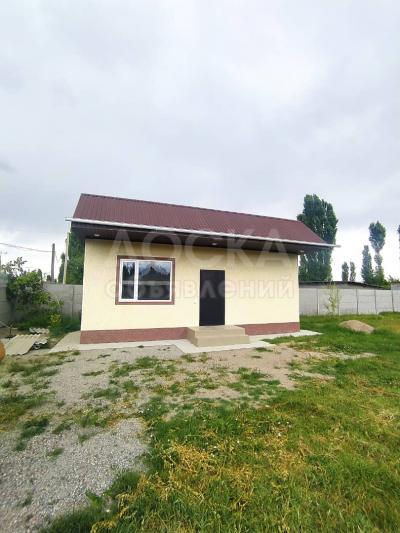 Продаю дом 1-ком. 33кв. м., этаж-1, 5-сот., стена пеноблок, с.Дмитревка киркова 33.