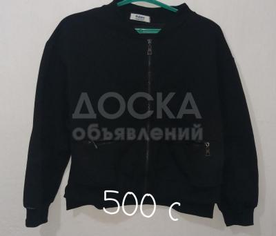 Шкаф 500 с 
Фен 800 с пользовались только 2 раза.
Казан каждый 1000 с 
Пальто 2000 с абсолютно новый не разу не одевали размер S.
Вотсап 0507621770     Куликовская .