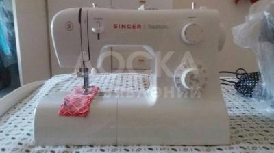 Продаю новую швейную машину Зингер Германия