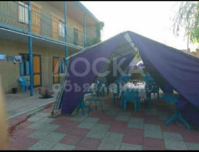 Продаю дом 14-комнатную 160кв. м., этаж-2, 6-сот., стена кирпич, Чолпон Ата.