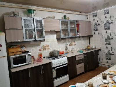 Продаю дом 5-ком. 130кв. м., этаж-1, 7.7-сот., стена кирпич, Новопавловка (Заря).