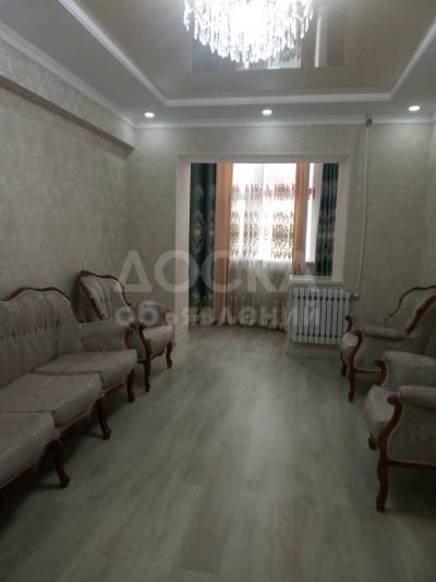 Продаю 3-комнатную квартиру, 70кв. м., этаж - 3/5, тунгуч 36.