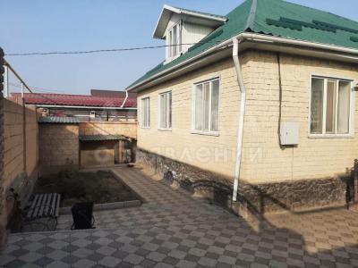 Продаю дом 4-ком. 124кв. м., этаж-2, 4-сот., стена кирпич, ж.м Рухий-Мурас.