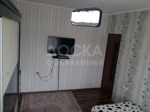 Продаю квартиру 4-ком., 80кв. м., этаж - 4/4, Ош.