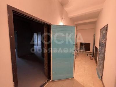 Продаю 2-комнатную квартиру, 85кв. м., этаж - 9/10, кок жар.