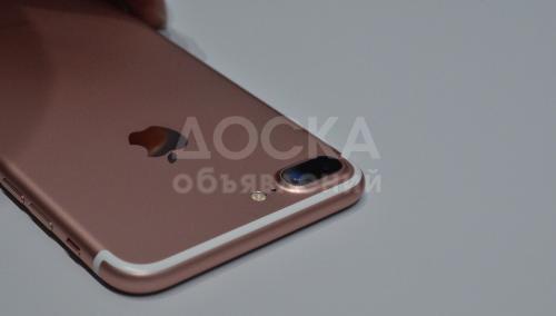 Продаю iphone 7 plus