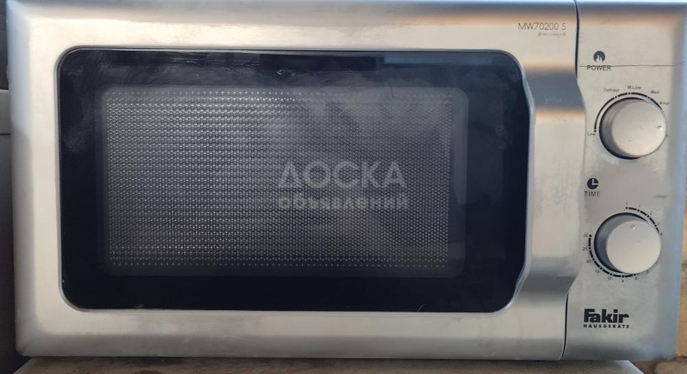 Продам микроволновку.