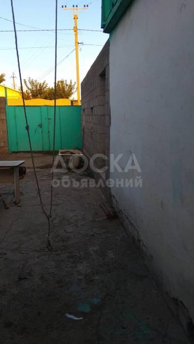 Продаю дом 2-ком. 40кв. м., этаж-1, Продается времянка с участком по адресу Аламединский район, ГЭС-3, ж/м Садовое. -сот., стена кирпич, Аламединский район, ГЭС-3, ж/м Садовое. .