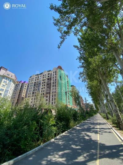 Продаю 1-комнатную квартиру, 53кв. м., этаж - 3/10, ала арча.