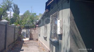 Продаю участок под строительство, 9 соток Ахунбаева К.Маркса.