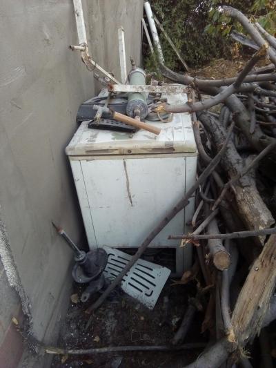 Утилизация нерабочей техники.