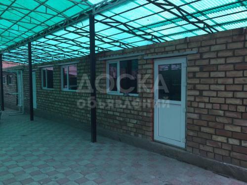 Продаю дом 1-ком., 130кв. м., этаж-2, 7-сот., стена кирпич, Учкун.