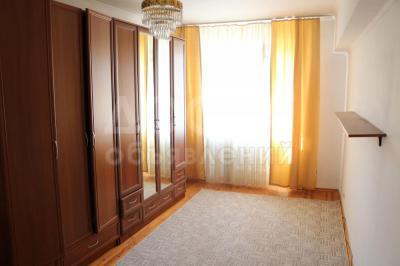 Продаю 4-комнатную квартиру, 78кв. м., этаж - 4/5, Сыдыкова 169.