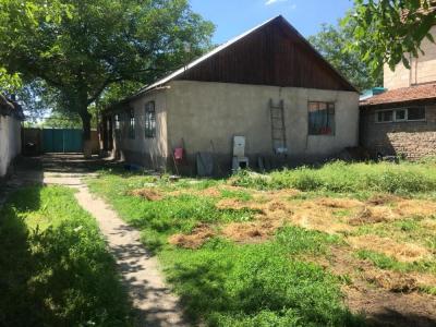 Продаю дом район Аламединского горынка можно под бизнес