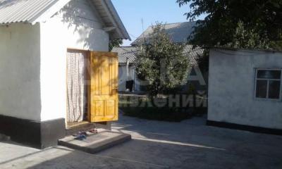 Продаю дом 3-ком., 74кв. м., этаж-1, 4-сот., стена кирпич, село Лебединовка ул.северная.