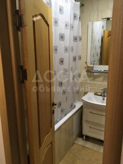 Продаю 2-комнатную квартиру, 63кв. м., этаж - 6/10, Исанова/Московская.