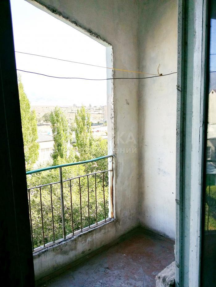 Продаю квартиру 4-ком., 73кв. м., этаж - 5/5, Иссык Кульская,