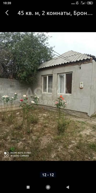 Продаю дом 2-ком. 45кв. м., этаж-1, 10-сот., стена кирпич, Совхоз Ала-Тоо.