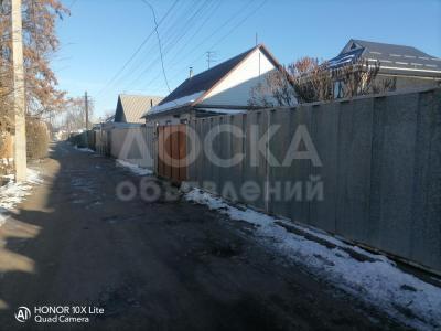 Продаю дом 4-ком. 50кв. м., этаж-1, 3-сот., стена кирпич, Калужская/Лущихина.